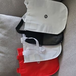 4 x Small Lululemon Reusable Bags